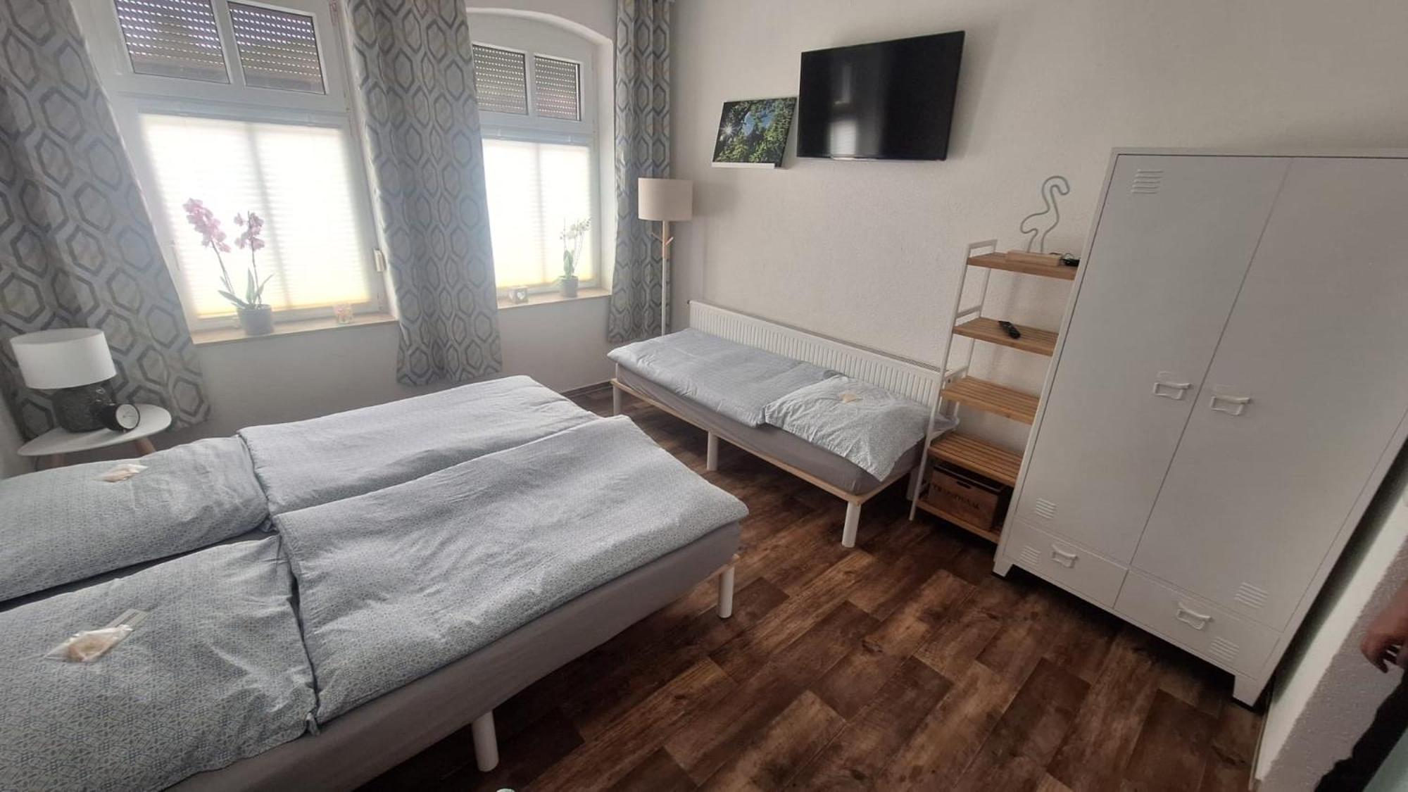 Pauls Hexenhaus Teufel Mit Familienbett Thale